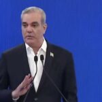 Omar Fernández presenta proyecto de ley de protección y apoyo a víctimas Jet Set