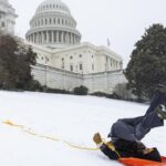 Aumenta a 10 muertos la cantidad de víctimas de tormenta invernal en Estados Unidos